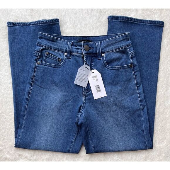 NWT Universal Standard Bae Boyfriend Crop Denim 
in True Blue, Size 00 - Picture 5 of 15